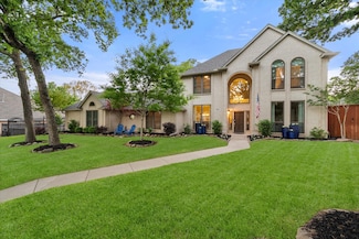 8329 Thorncrest Ct, North Richland Hills, TX 76182