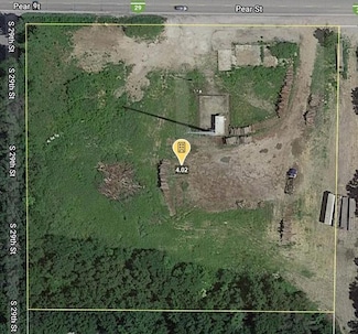 2908 Pear St, Saint Joseph, MO 64503