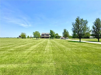 2950 S Clayton Rd, Farmersville, OH 45325