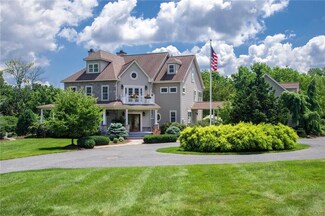 1921 Blue Barn Rd, Orefield, PA 18069