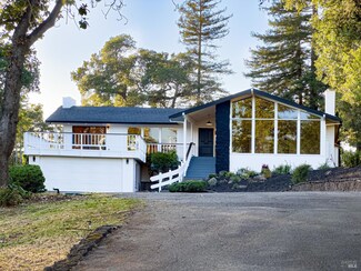 3351 Miraloma Dr, Santa Rosa, CA 95404