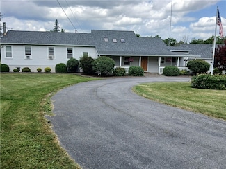 6514 State Route 5 and 20, Bloomfield, NY 14469