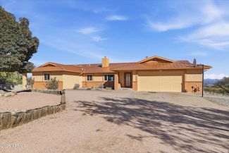 902 Roberts Rd, Clarkdale, AZ 86324