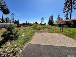 13709 Eureka Dr, Magalia, CA 95954