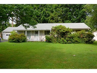 312 Byron Cir, Cranberry Township, PA 16066