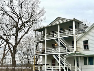 6140 New York 9g Unit 1, Hudson, NY 12534