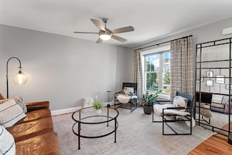 1 Sienna Ln, Essex Junction, VT 05452