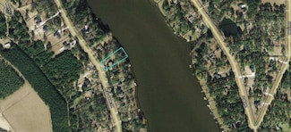 325 W Shore Dr, Ochlocknee, GA 31773