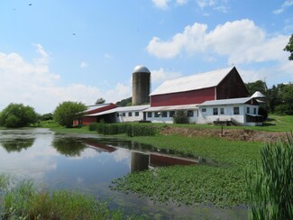 1789 Captain Bloom Rd, Sunbury, PA 17801