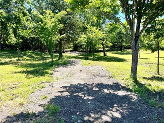 001 Ogden Mill Rd, Wister, OK 74966