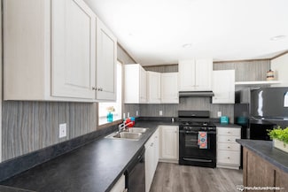 8025 S Huron River Dr Unit 11, Charter Township of Berlin, MI 48179