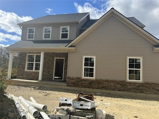 4900 Mulberry St, Coplay, PA 18037