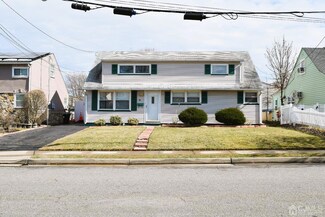 76 Marion St, Carteret, NJ 07008