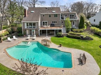 180 Standish Rd, Needham, MA 02492