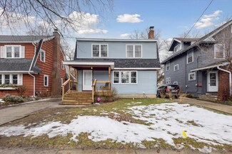 1132 Calvin Ave SE, Grand Rapids, MI 49506