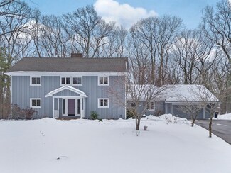 699 Grove St, Framingham, MA 01701