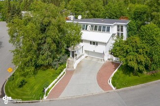 5041 Seton Cir, Anchorage, AK 99508