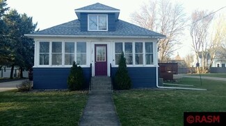 127 3rd Ave SW, Winnebago, MN 56098
