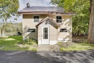 58 Willette Park Rd, Chenango Forks, NY 13746