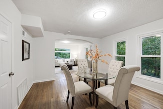 1111 28th Ave NE, Minneapolis, MN 55418