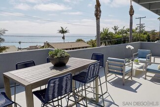 1647 Haydn Dr, Cardiff By the Sea, CA 92007