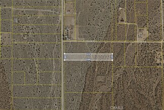 31100 Largo Vista Rd, Llano, CA 93544