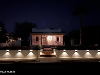 2027 E Hawthorne St, Tucson, AZ 85719