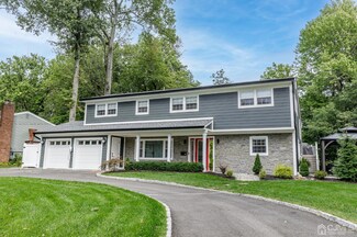 58 Holly Glen Ln N, Berkeley Heights, NJ 07922