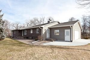 11511 177th Street Ct W, Illinois City, IL 61259