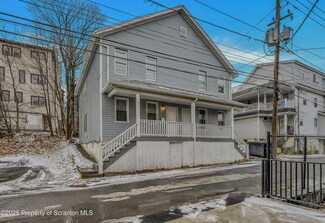 609 Moir Ct, Scranton, PA 18510