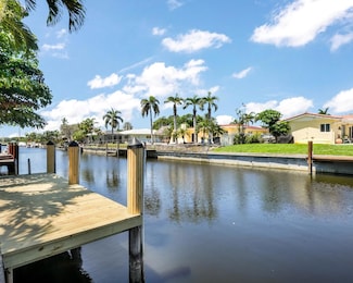 5921 SW 18th St, Plantation, FL 33317