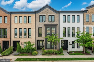 20383 Codman Dr, Ashburn, VA 20147