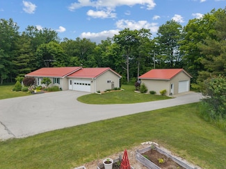 4863 Court Rd, Egg Harbor, WI 54209