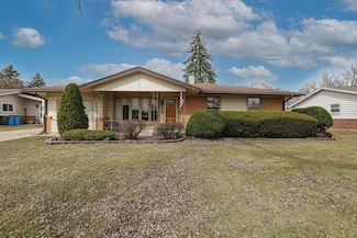 370 E Elk Grove Blvd, Elk Grove Village, IL 60007
