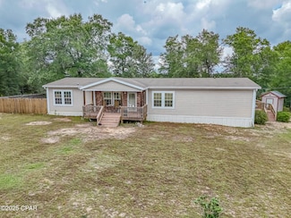 11233 Lawrence Rd, Fountain, FL 32438