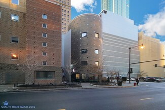 40 E 9th St Unit 803, Chicago, IL 60605