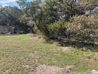 253 Twin Lake Trail, Canyon Lake, TX 78070