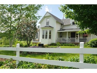 4505 River Rd, New Haven, VT 05472