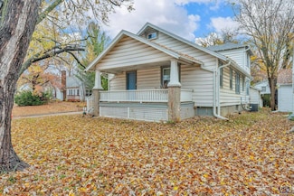 700 SW Roosevelt St, Topeka, KS 66606