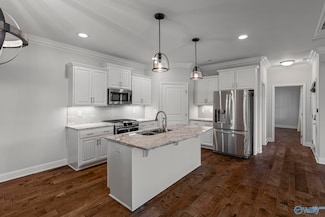 47 Moore Farm Cir NW, Huntsville, AL 35806