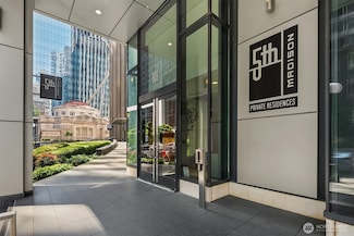 909 5th Ave Unit 303, Seattle, WA 98164
