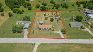 196 Hilltop Trail, Rhome, TX 76078