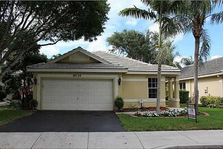 9035 Lake Park Cir S, Davie, FL 33328