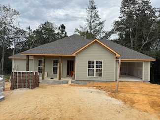 50 Fairfax Dr, Hattiesburg, MS 39402