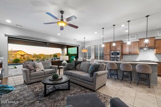 8633 E Kael Cir, Mesa, AZ 85207