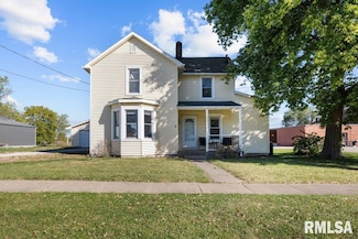 709 W Edgington St, Reynolds, IL 61279
