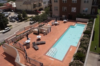 1010 Rosine St Unit 49, Houston, TX 77019