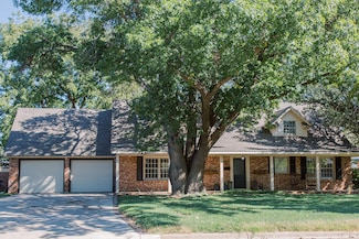 1308 Borger St, Plainview, TX 79072