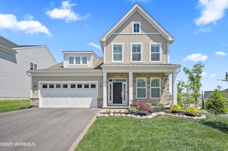 60 Sofia Dr, Manalapan, NJ 07726