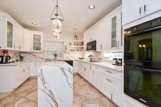 9302 Stone Porch Ln, Houston, TX 77064